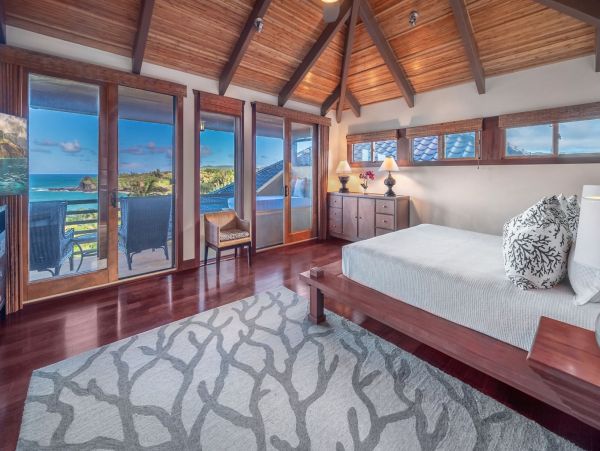 Kilauea 6 Bedroom Vacation Rental Breathtaking Ocean Views