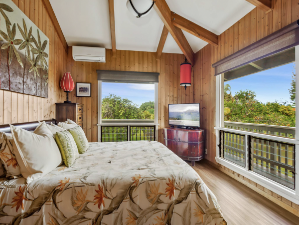 Kauai Luxury Six Bedroom Vacation Pool Home