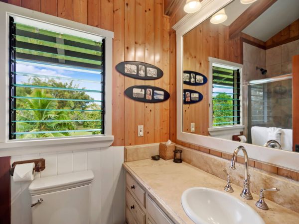 Luxurious Kauai Retreat - Six Bedroom Vacation Pool Home