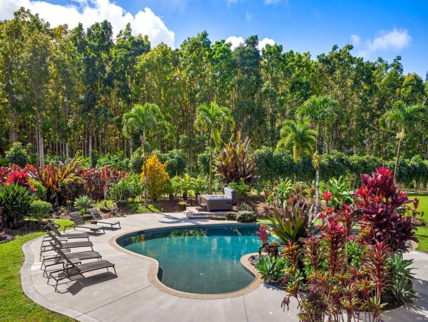 Luxurious Kauai Retreat - Six Bedroom Vacation Pool Home