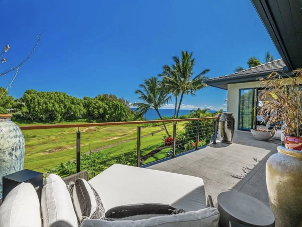 Magnificent Interior, Pool & Views of the Pacific Ocean