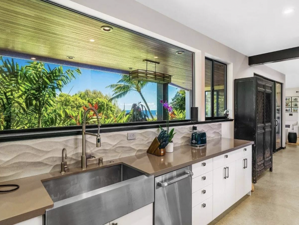 Magnificent Interior, Pool & Views of the Pacific Ocean
