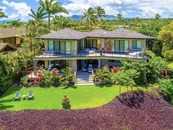 Magnificent Interior, Pool & Views of the Pacific Ocean