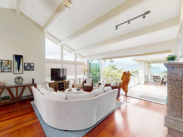 Princeville Three Bedroom Plus Den Rental with Breathtaking Views
