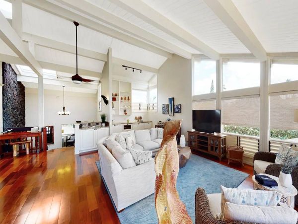 Princeville Three Bedroom Plus Den Rental with Breathtaking Views