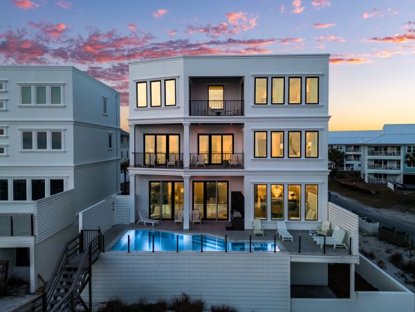 Luxury 30A Vacation Rental - Eight Bedroom Gulf Front Villa in Seagrove Beach