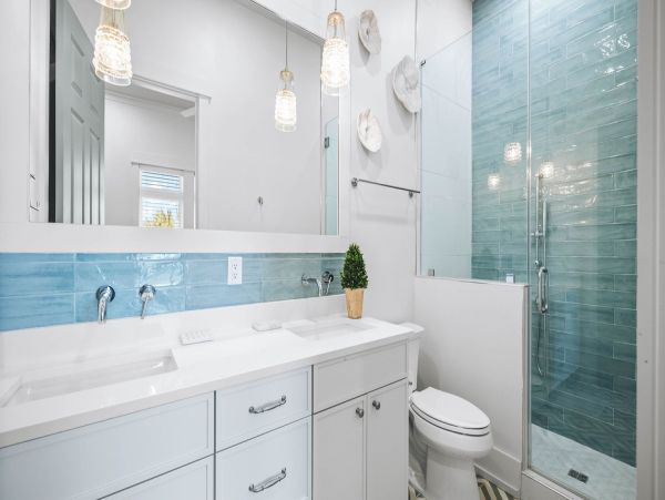 Eight Bedroom Gulf Front Vacation Rental in Panama City Beach