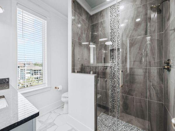 Eight Bedroom Gulf Front Vacation Rental in Panama City Beach