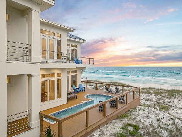 Beach Front Vacation Home Seven Bedroom