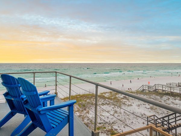 Beach Front Vacation Home Seven Bedroom