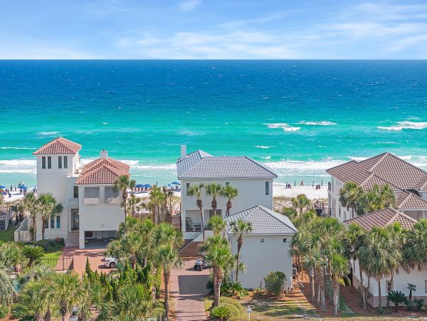 Beach Front Vacation Home Seven Bedroom