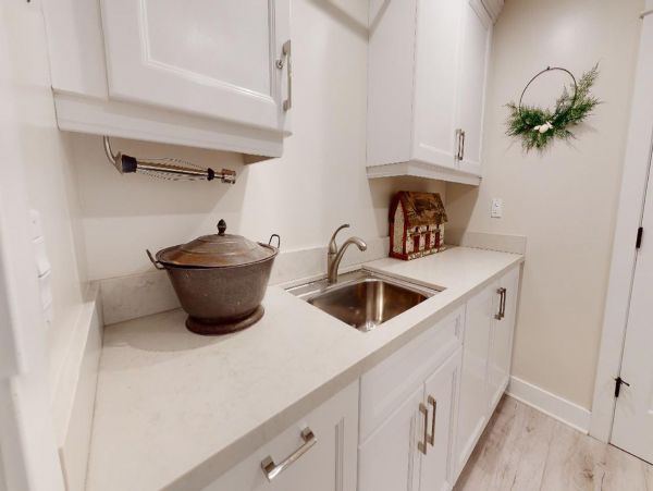 Coronado Vacation Home Four Bedroom Walk to Beach