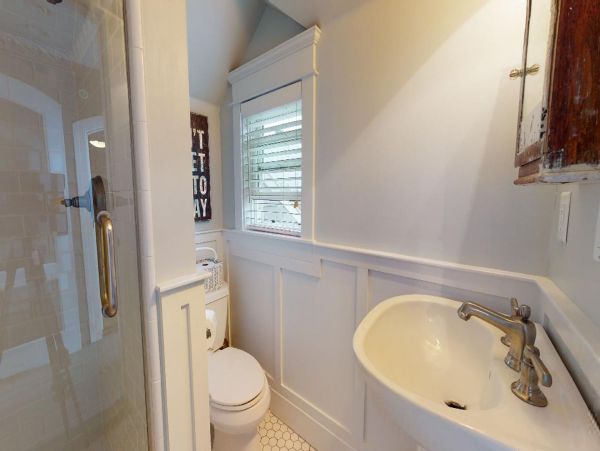Coronado Vacation Home Four Bedroom Walk to Beach
