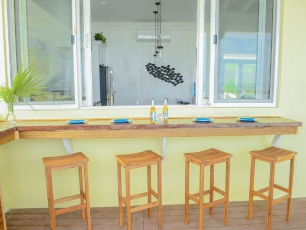 Beautiful Beach House on Little Exuma with Private Beach