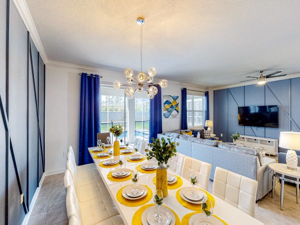 10 BEDROOM PRIVATE POOL HOME WITH RESORT AMENITIES