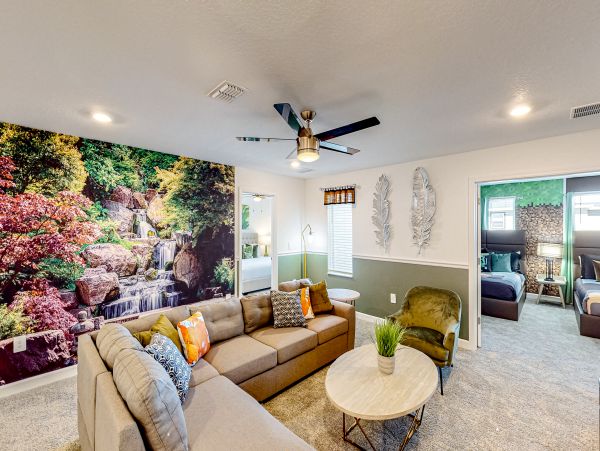 10 BEDROOM PRIVATE POOL HOME WITH RESORT AMENITIES