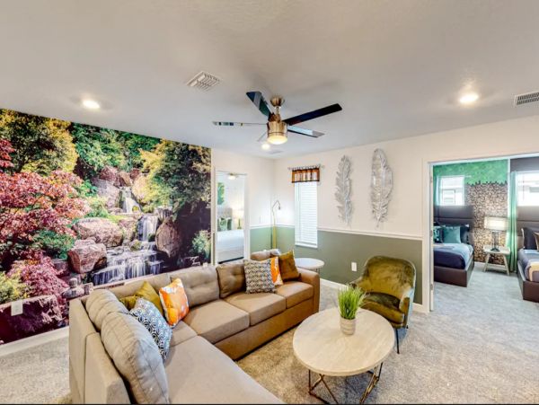 10 BEDROOM PRIVATE POOL HOME WITH RESORT AMENITIES