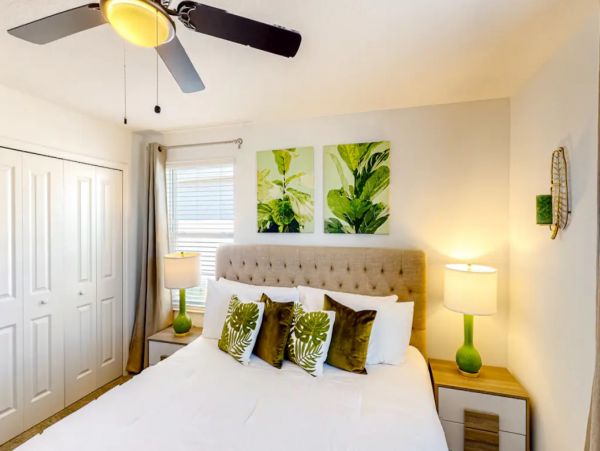 10 BEDROOM PRIVATE POOL HOME WITH RESORT AMENITIES