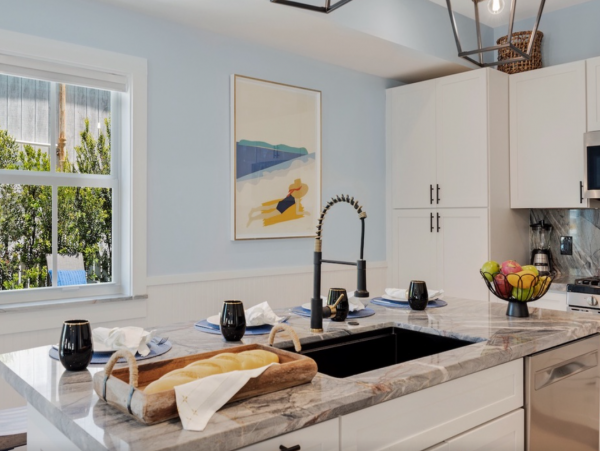 Beautiful Vacation Home with 5 Bedrooms & Private Pool