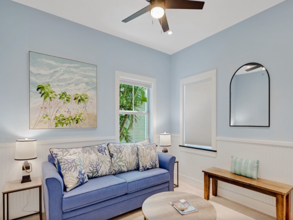 Beautiful Vacation Home with 5 Bedrooms & Private Pool