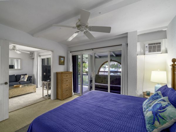 St. Thomas Vacation Condo Two Bedroom Walk to Beach