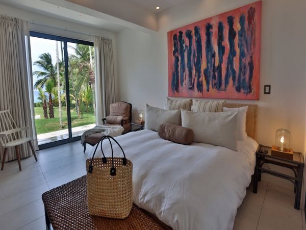 Exclusive Luxury Vacation Villa with 7 Suite Bedrooms