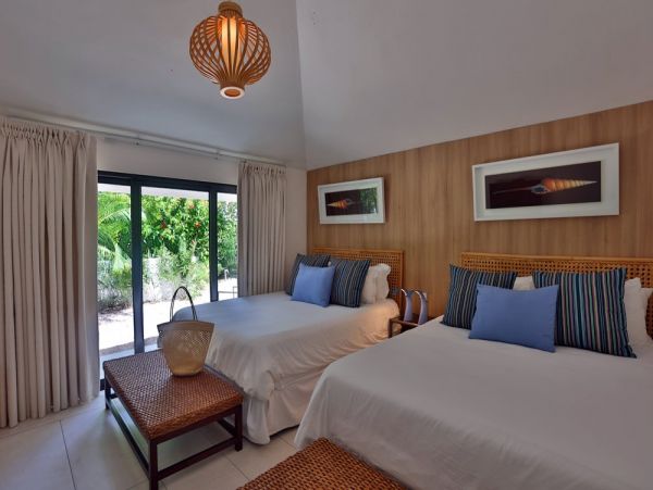Exclusive Luxury Vacation Villa with 7 Suite Bedrooms