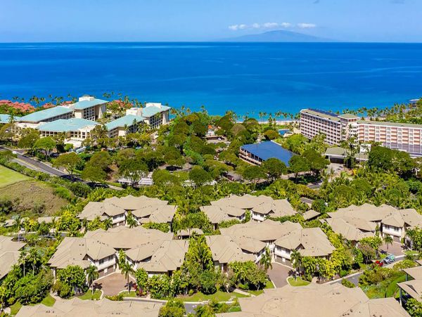 Luxury Wailea Vacation Villa Three Bedroom Walk to Beach
