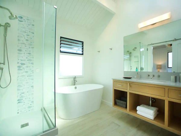 Kauai Beautifully Renovated Three-Bedroom Retreat