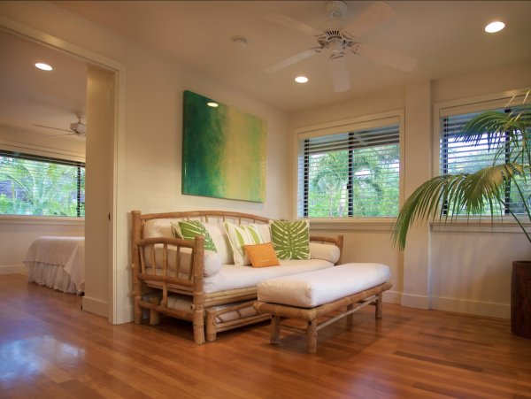 Oceanfront 5,000 sq Ft Vacation Villa Kauai