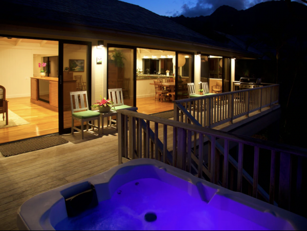 Oceanfront 5,000 sq Ft Vacation Villa Kauai