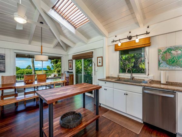 Hanalei Bay View Vacation Home with 5 Bedroom