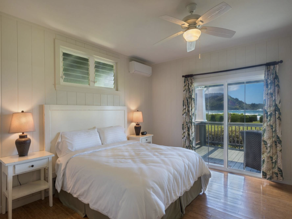 Side By Side Two Beachfront Homes Hanalei Bay