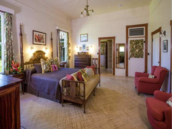 Walk to Beach from this Magnificent Estate Home