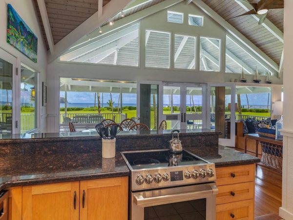 Hanalei Bay Beachfront Vacation Rental - Kauai North Shore Luxury Home