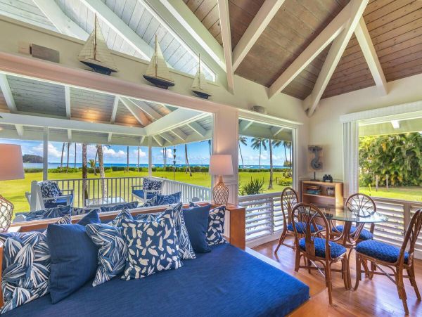 Hanalei Bay Beachfront Vacation Rental - Kauai North Shore Luxury Home
