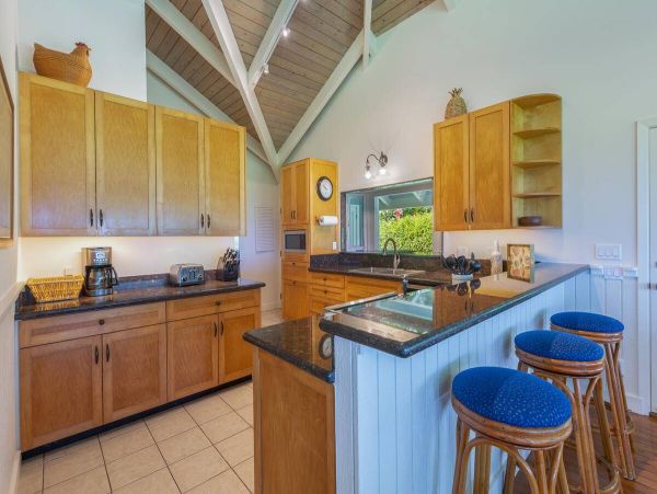 Hanalei Bay Beachfront Vacation Rental - Kauai North Shore Luxury Home