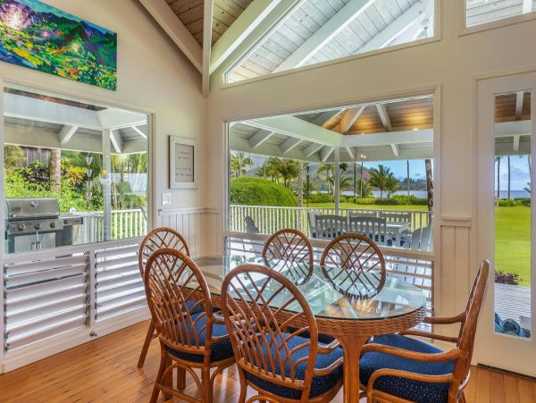 Hanalei Bay Beachfront Vacation Rental - Kauai North Shore Luxury Home