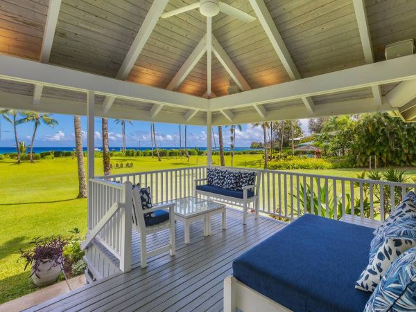 Hanalei Bay Beachfront Vacation Rental - Kauai North Shore Luxury Home