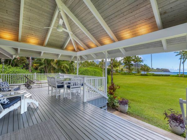 Hanalei Bay Beachfront Vacation Rental - Kauai North Shore Luxury Home