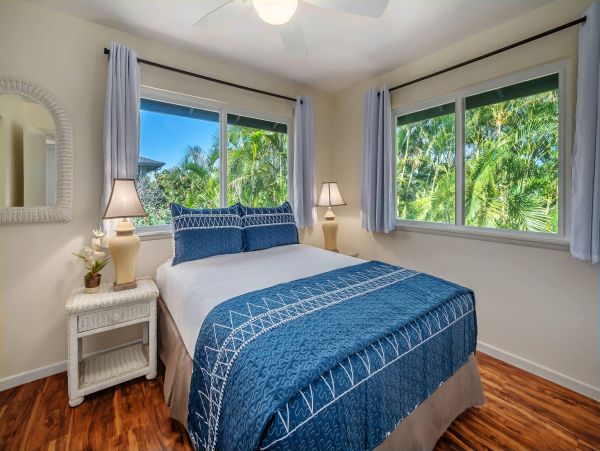 Charming 2-Bedroom Kauai Duplex, Steps to Beach