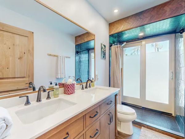 Princeville Two Bedroom  Stunning Vacation Residence