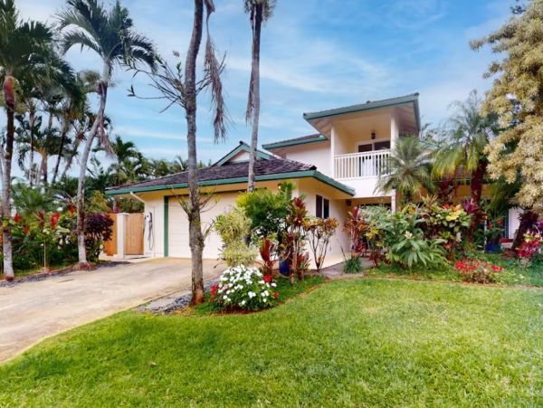 Princeville Two Bedroom  Stunning Vacation Residence