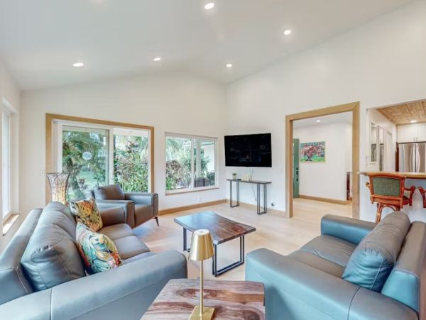 Princeville Two Bedroom  Stunning Vacation Residence