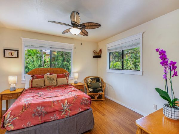 Charming Vacation Rental in Princeville: Your Island Escape