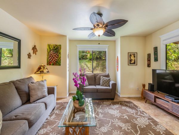 Charming Vacation Rental in Princeville: Your Island Escape