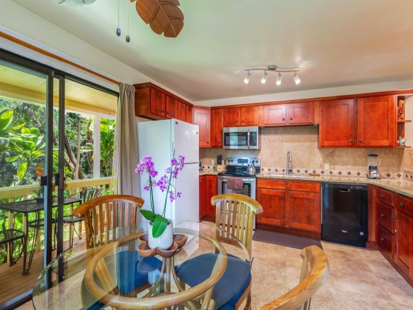Charming Vacation Rental in Princeville: Your Island Escape