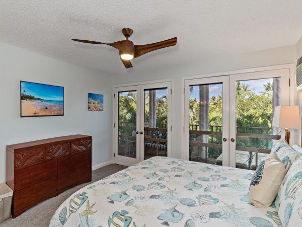 Three Bedroom Luxury Condo Close to the Beach in Wailea