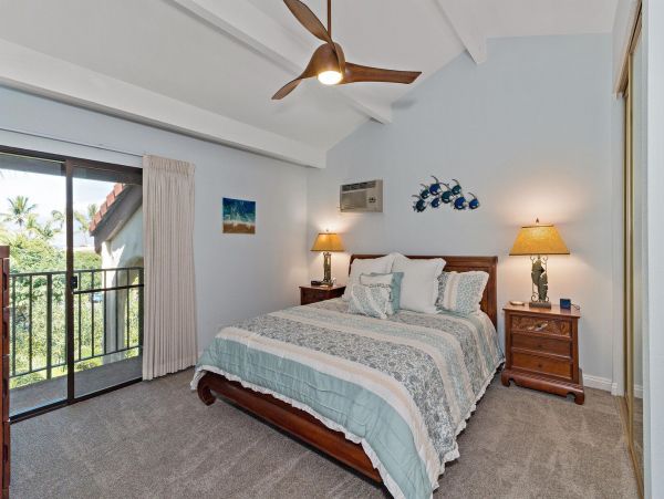 Three Bedroom Luxury Condo Close to the Beach in Wailea