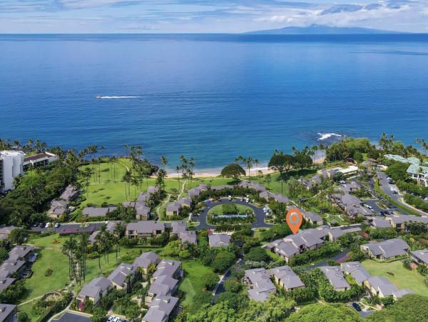 Maui One Level Luxury Interior Views of Pacific